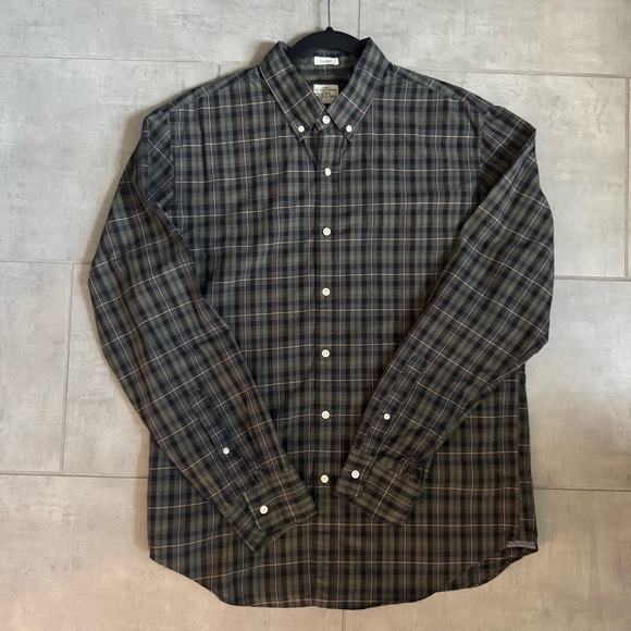J. Crew Other - J.Crew Classic Fit Green/Black Plaid Button Down Shirt Men’s Large